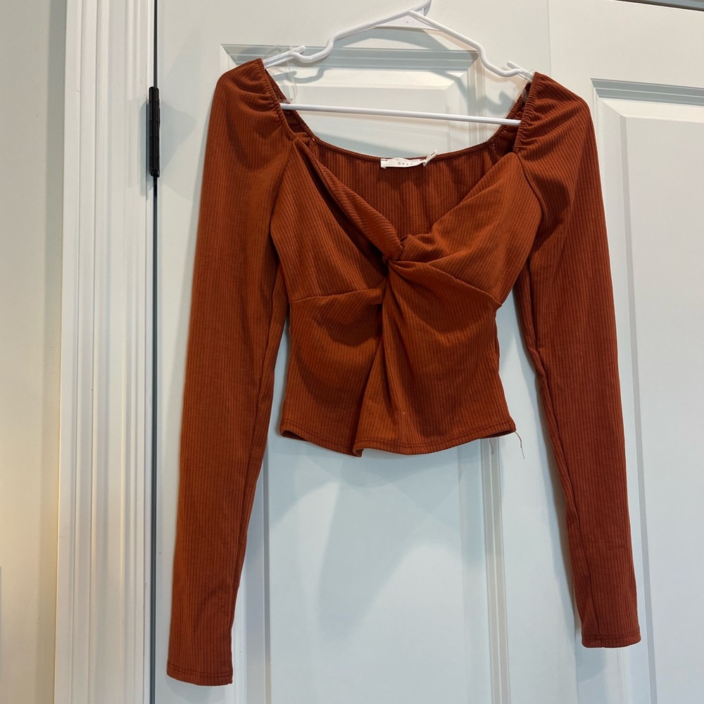 Burgundy long sleeved top